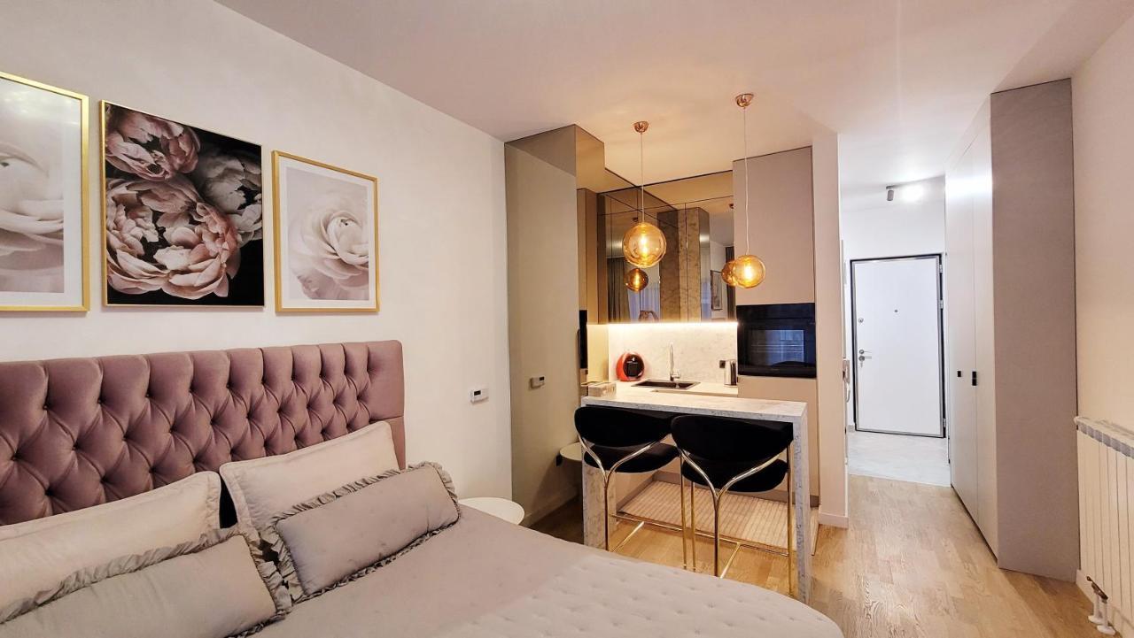 Studio Apartment Lora Lux Sarajevo Ngoại thất bức ảnh