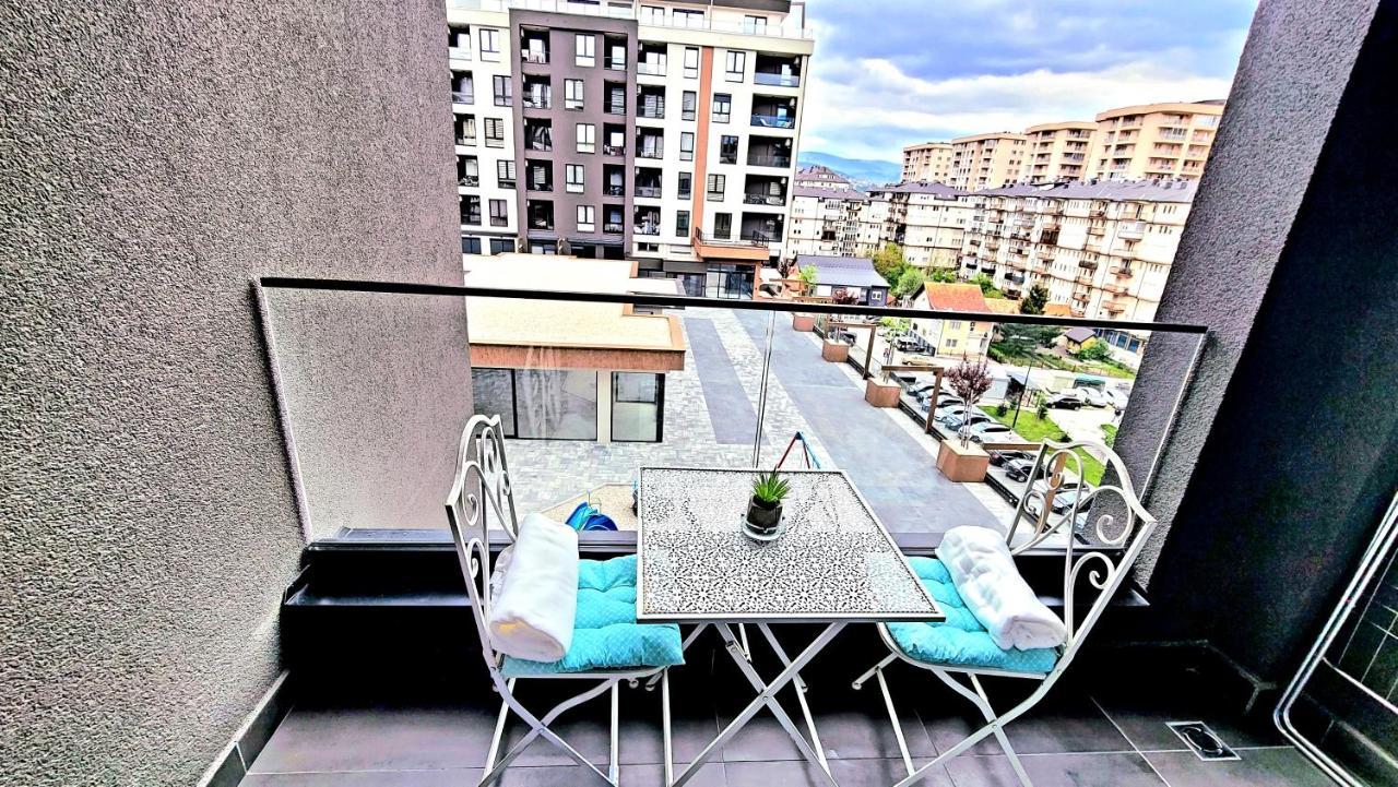 Studio Apartment Lora Lux Sarajevo Ngoại thất bức ảnh
