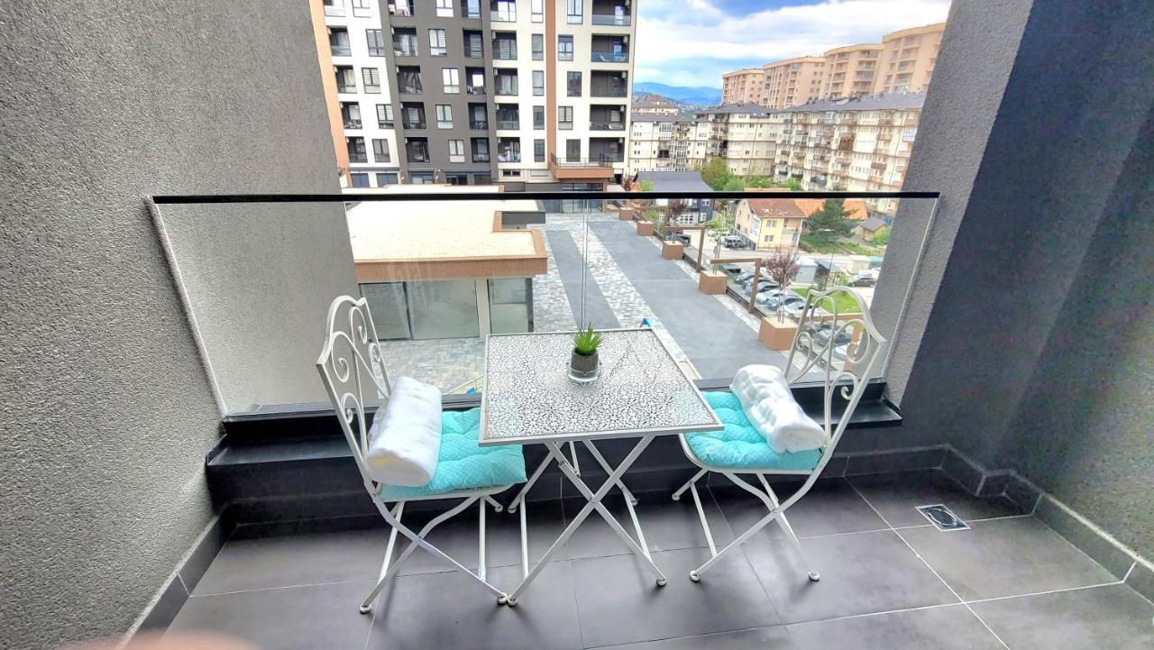 Studio Apartment Lora Lux Sarajevo Ngoại thất bức ảnh